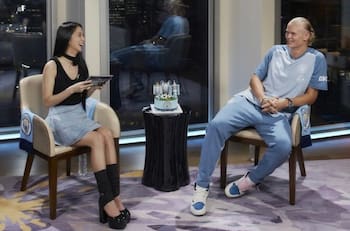 VIDEO | El inesperado regalo de Erling Haaland a famosa cantante de Blackpink