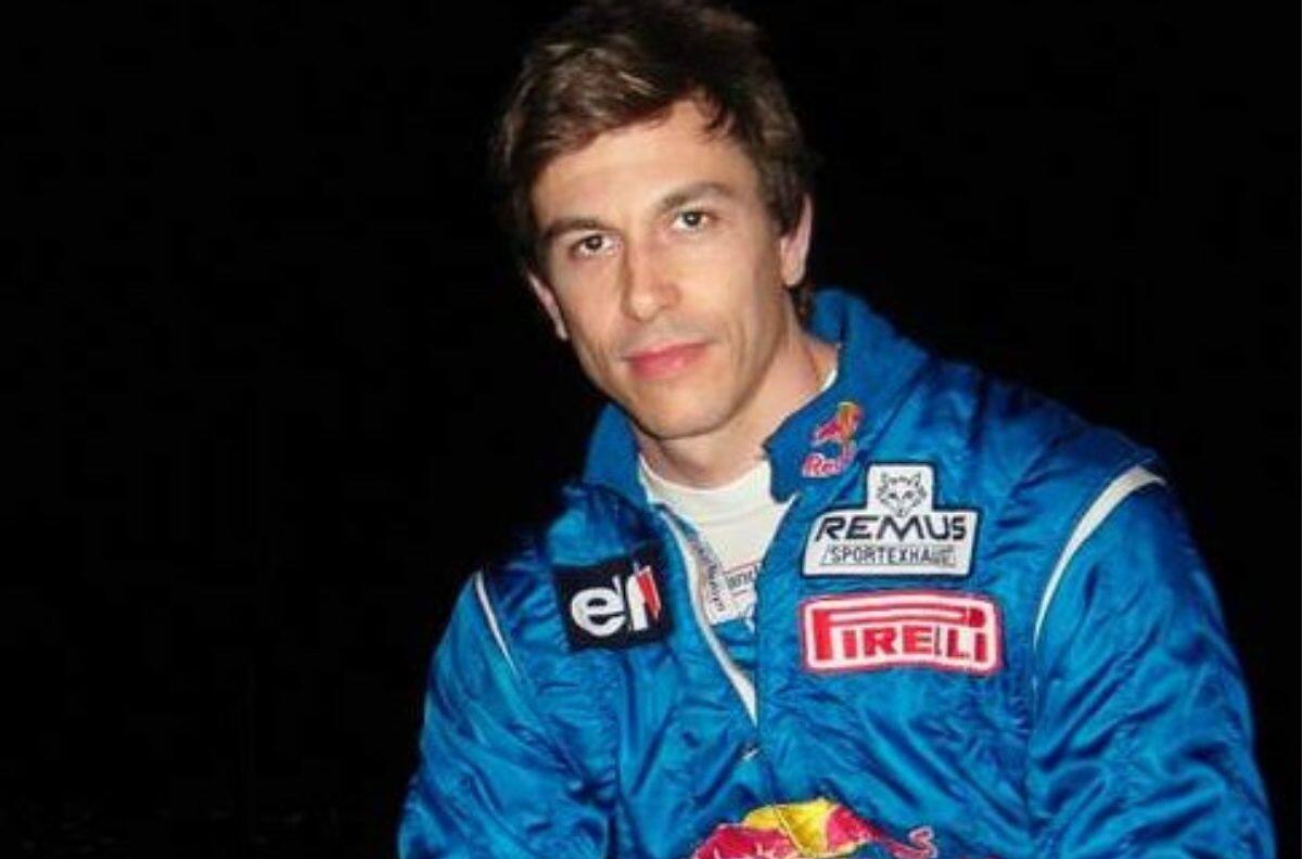 Toto Wolff recordó su pasado como piloto de Red Bull: “Estaba orgulloso de llevar esos colores”