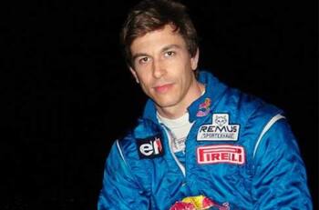 Toto Wolff recordó su pasado como piloto de Red Bull: “Estaba orgulloso de llevar esos colores”