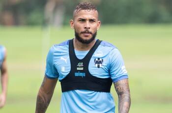 Duván Vergara ilusiona en su debut con Rayados en la pretemporada