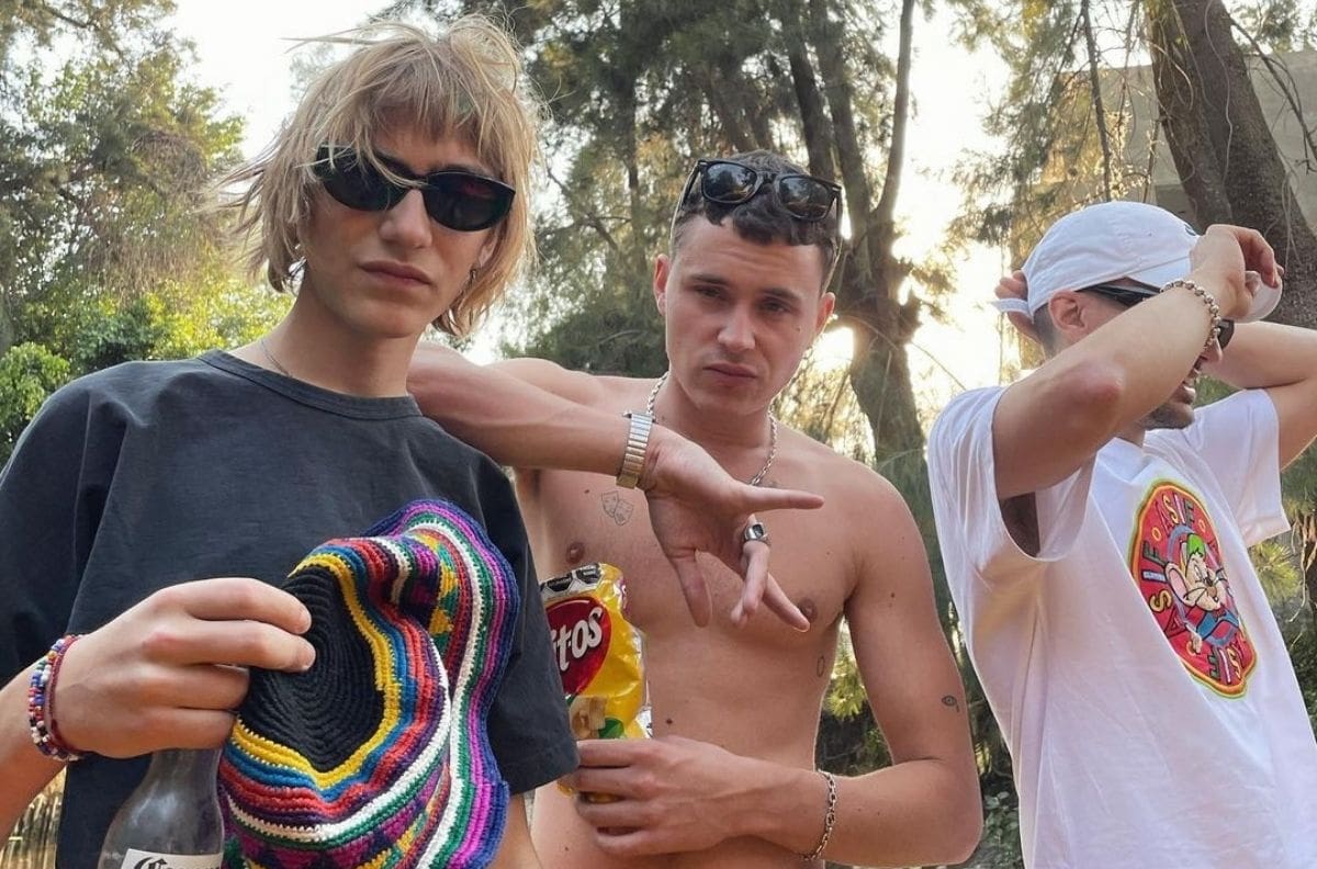 Arón Piper de "Élite" sorprende con visita a México y sus fans se muestran emocionados