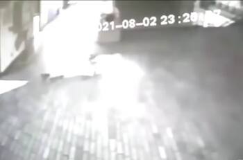 Video: Captan supuesto ataque de un fantasma en Colombia