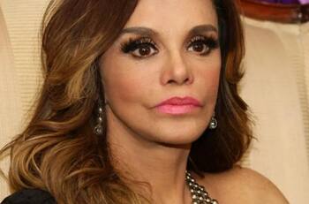 Lucía Méndez criticada por promover extraño tratamiento