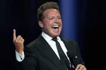Afirman que Luis Miguel falleció y ha sido reemplazado por un doble por esta razón
