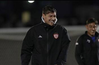 Nico Castillo es desafectado del Necaxa y se queda sin equipo en la Liga MX