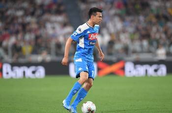 Napoli ya conoce periodo de ausencia de Hirving "Chucky" Lozano