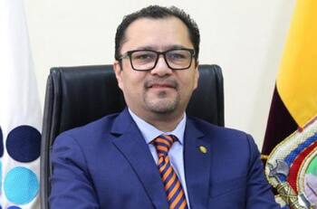 En Ecuador el Ministro de Salud dio positivo a Covid-19