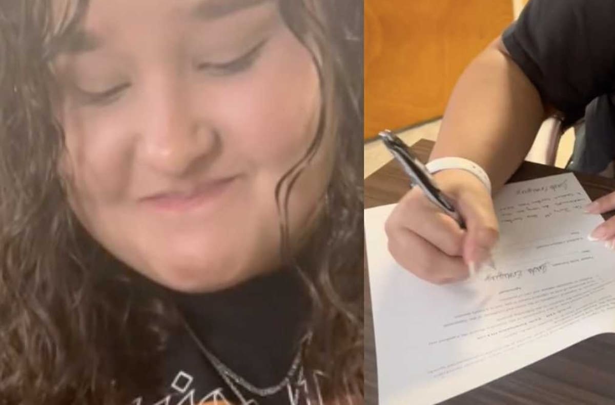 VIDEO | Mamá obliga a su hija a firmar contrato para cobrarle renta por vivir en su casa y se hizo viral
