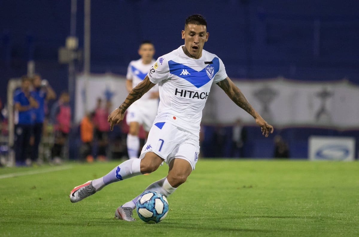Escándalo en Argentina: Vélez Sarsfield separó dos jugadores por acusación de abuso sexual