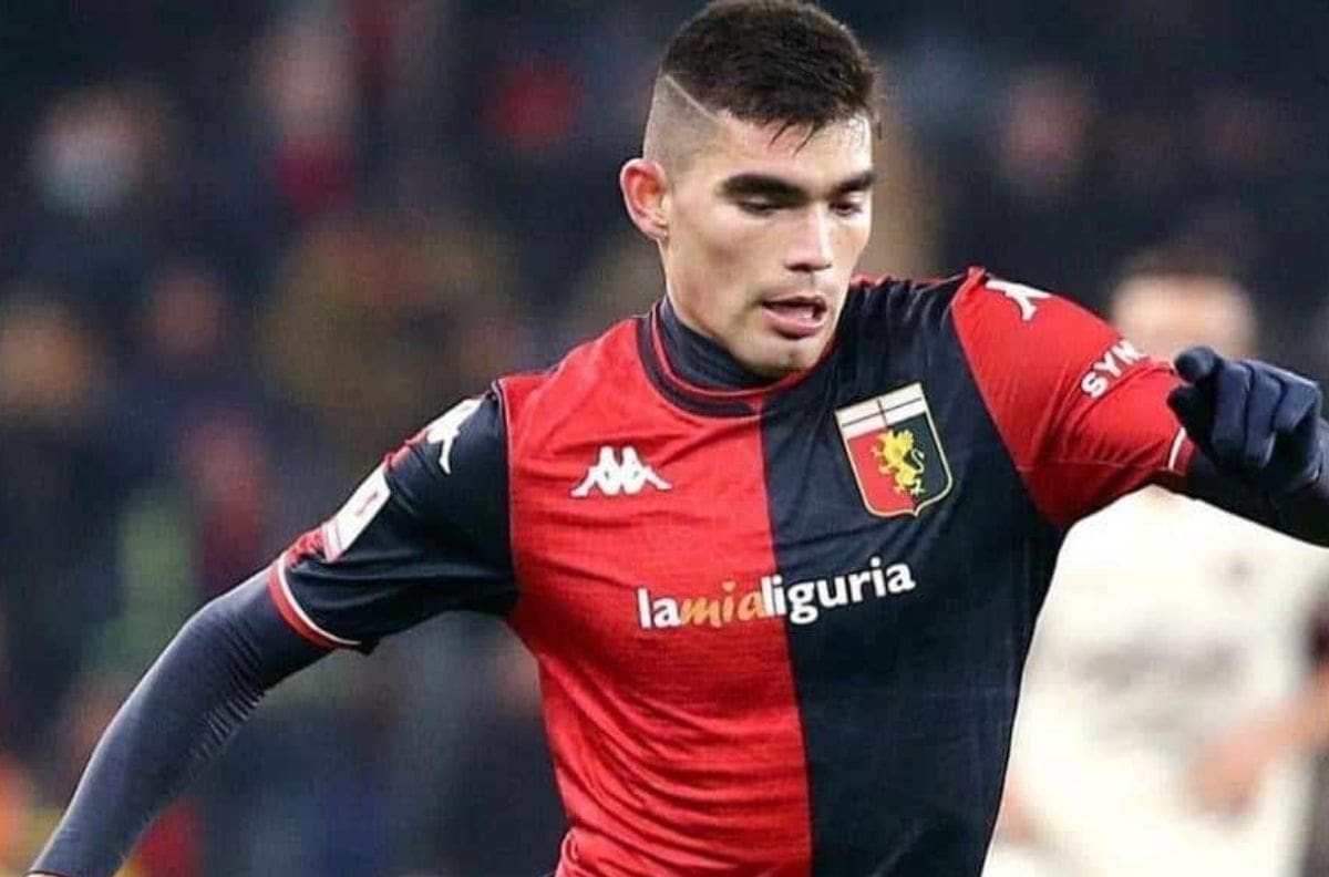 En Italia aseguran que Johan Vásquez es pretendido por dos importantes clubes