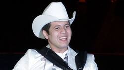 Remmy Valenzuela rompe el silencio tras la polémica y reaparece en redes sociales