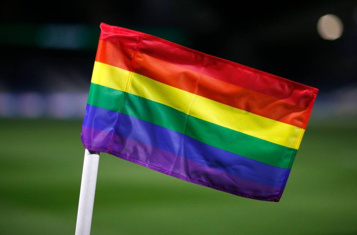 UEFA prohibió publicidad a favor del LGBTIQ+ en Rusia y Azerbaiyán
