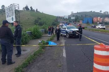 Arrojan cadáver de mujer con signos de violencia en Naucalpan