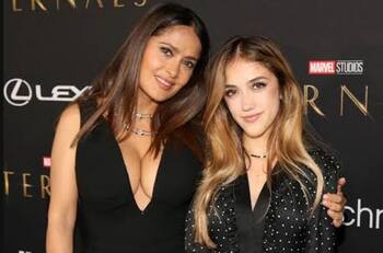 Los espectaculares looks de Salma Hayek y su hija Valentina en portada de revista