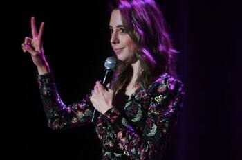 Sofia Niño de Rivera se queja de haber ganado $30 mil al mes y la destrozan en redes