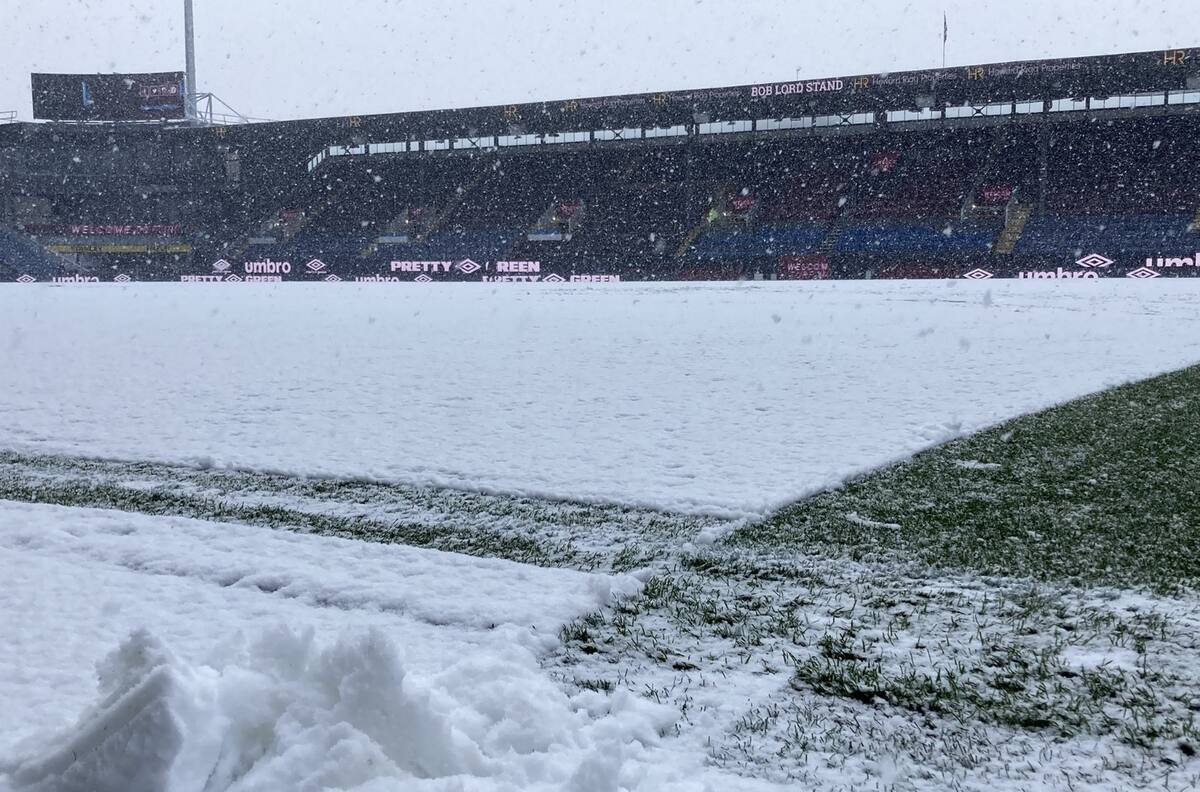 Partido de Premier League fue suspendido por nevada