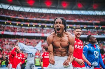 VIDEO | Así festejaron aficionados del Nottingham Forest ascenso a la Premier League