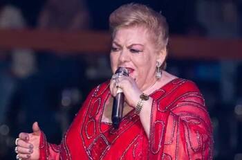 Ante los rumores de su muerte, Paquita la del Barrio pide a sus seguidores: "pónganse las pilas"