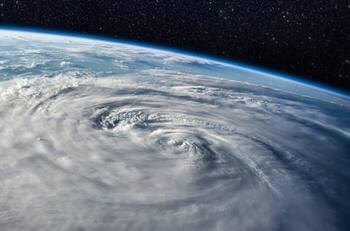 Videos: Así pegó el poderoso huracán “Ida”, categoría 4, en costas Louisiana