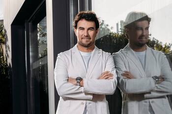 Este es el millonario aumento que recibió Checo Pérez al renovar con Red Bull