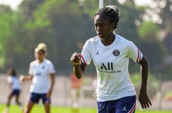 Jugadora del PSG femenil es detenida por agredir a su compañera