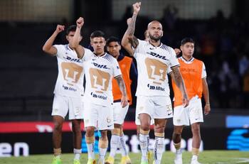 VIDEO | Al estilo National Geographic, Álvaro Morales destrozó a Pumas