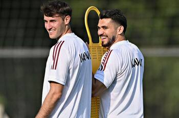 Henry Martín y Santiago Giménez con mejores números que Rogelio Funes Mori de cara al Mundial de Qatar 2022