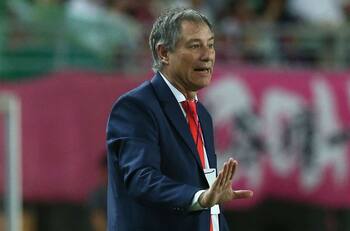 Sorpresivo: Ariel Holan será el nuevo técnico de un grande en Chile