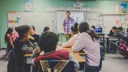 Día del Maestro: Stickers de WhatsApp para felicitar a los profes en su día