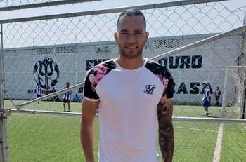 Gullit Peña tiene nuevo equipo en Guatemala y tendrá a un DT mexicano