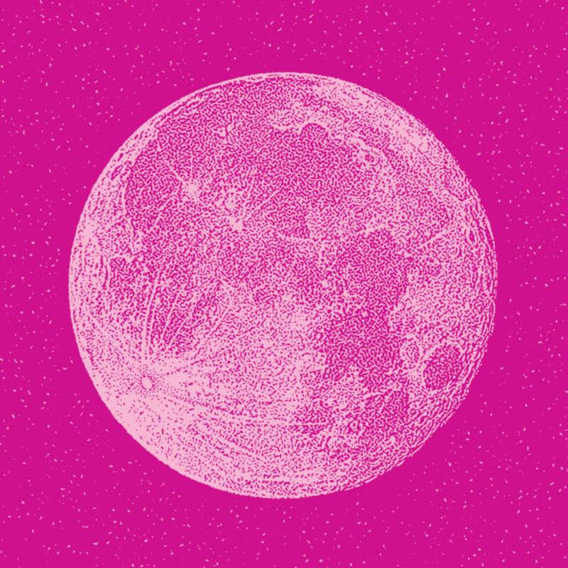 Realiza rituales en Luna Rosa.