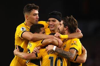 ¿Juega Raúl Jiménez? La posible alineación de los Wolves ante el Watford en la Premier League