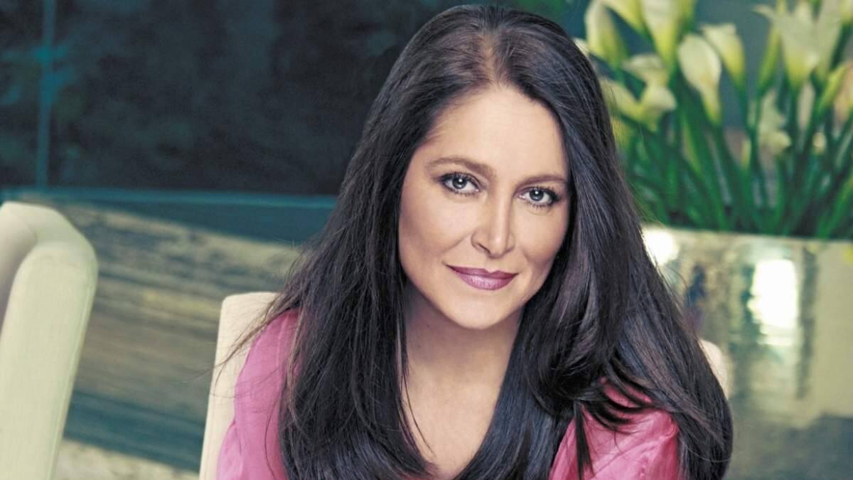 Daniela Romo celebra 62 años con el reestreno de “Sortilegio”