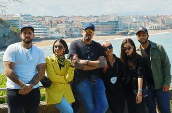 Pepe Aguilar celebró con amor el cumpleaños de su esposa Aneliz Álvarez