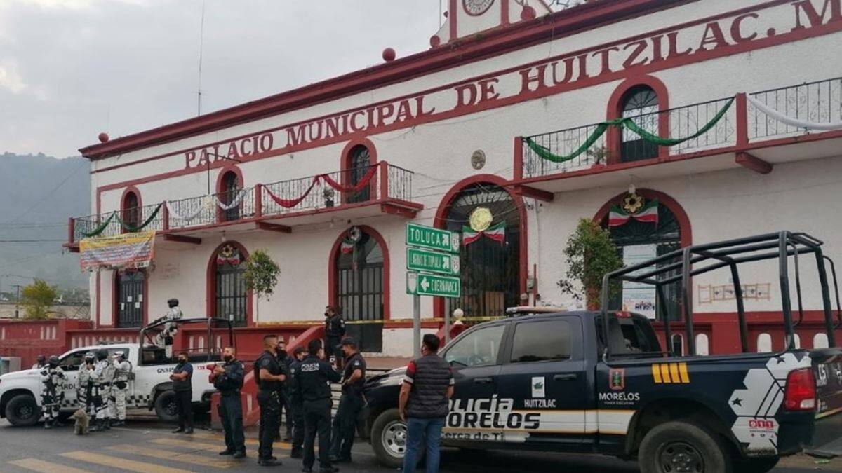 Video: Linchan y queman vivos dos presuntos ladrones en Morelos