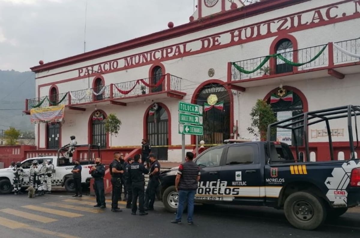 Video: Linchan y queman vivos dos presuntos ladrones en Morelos