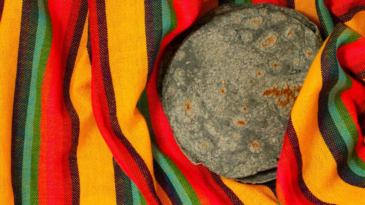 ¡Sube la tortilla, el tomate y el bistec! Estos son los productos de la canasta básica que sufrirán cambios