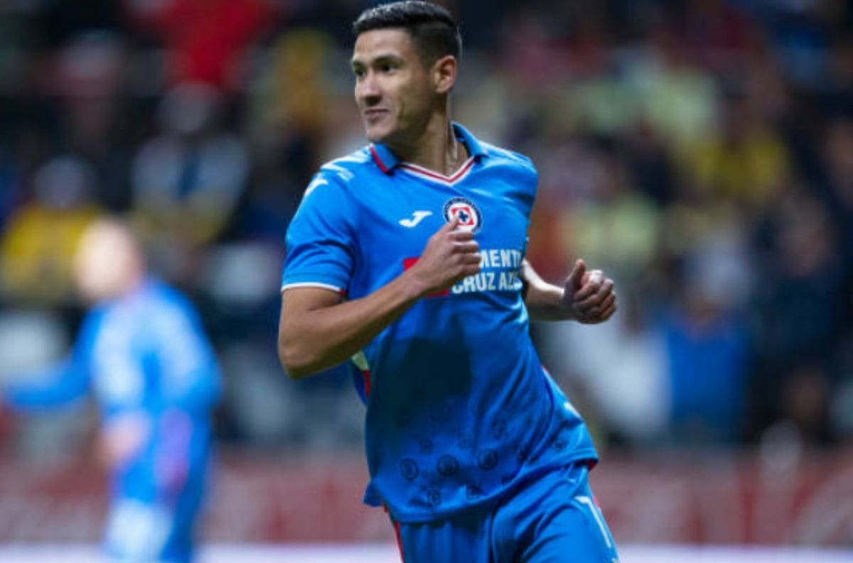 El golazo de Uriel Antuna en el partido entre Cruz Azul y Monterrey que festejó muy eufórico