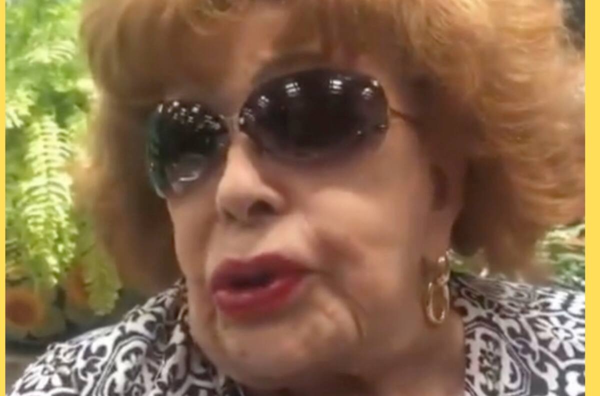 Silvia Pinal reaparece luego de ser hospitalizada: "Aquí está su vedette favorita"