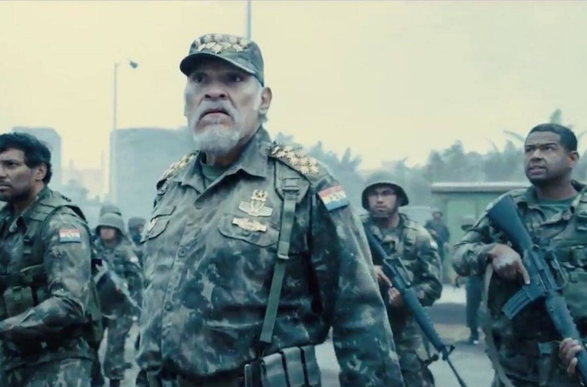 Joaquín Cosío el primer actor mexicano que aparece en el trailer de Suicide Squad