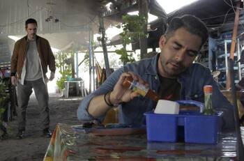 Omar Chaparro cuestiona a Mauricio Ochmann la diferencia de edad con su novia: "es de la edad de tu hija"