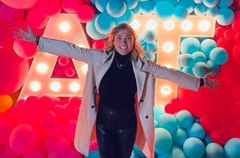 Caro "Sunshine" Mendoza, Sofía Aragón y Evelyn Guijarro encabezaron lo saludos de cumpleaños a Mati Álvarez