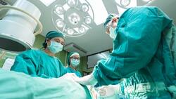 Abren más de 13 mil vacantes para médicos especialistas en México: estos son los requisitos y bases de la convocatoria