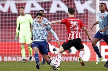Con Edson Alvarez y Erick Gutiérrez en la cancha el PSV y el Ajax repartieron puntos