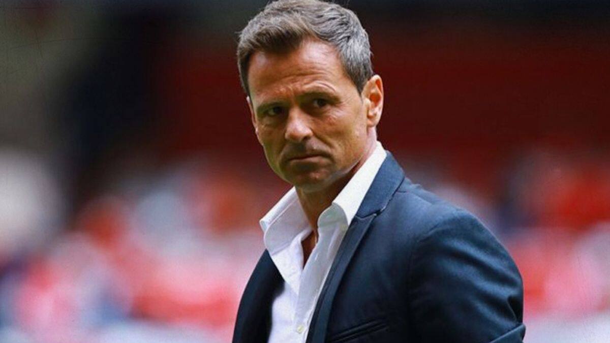 Los dos principales técnicos para sustituir a Diego Cocca en los Rojinegros del Atlas