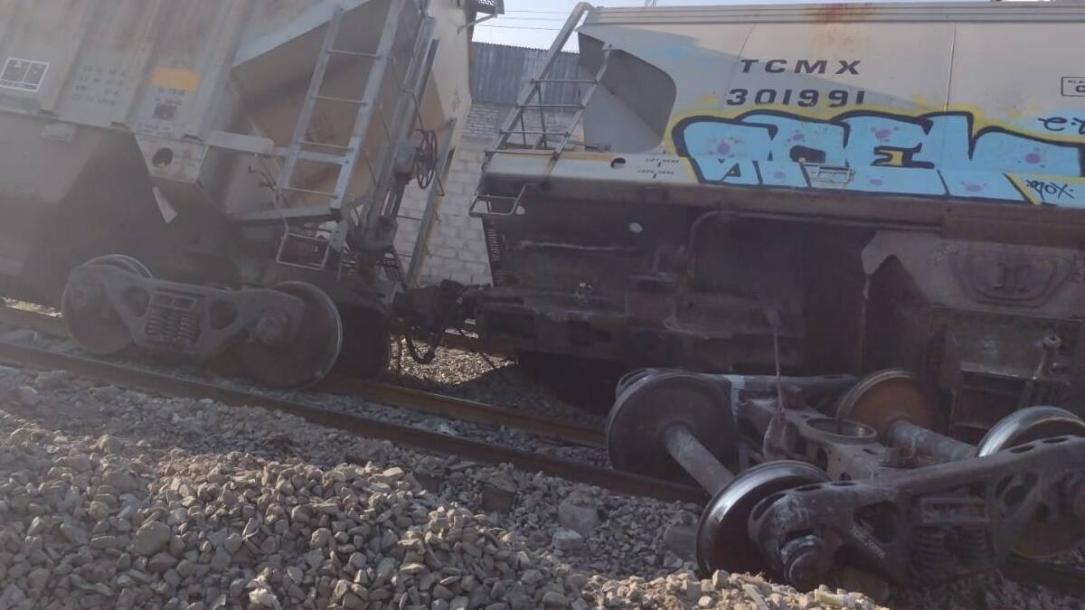 VIDEO | Captan momento exacto en que se descarrila el Tren en Ecatepec