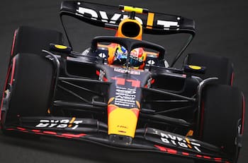 Celebra Latinoamérica: Checo Pérez se quedó con la “pole” del Gran Premio de Arabia Saudita en la Fórmula 1