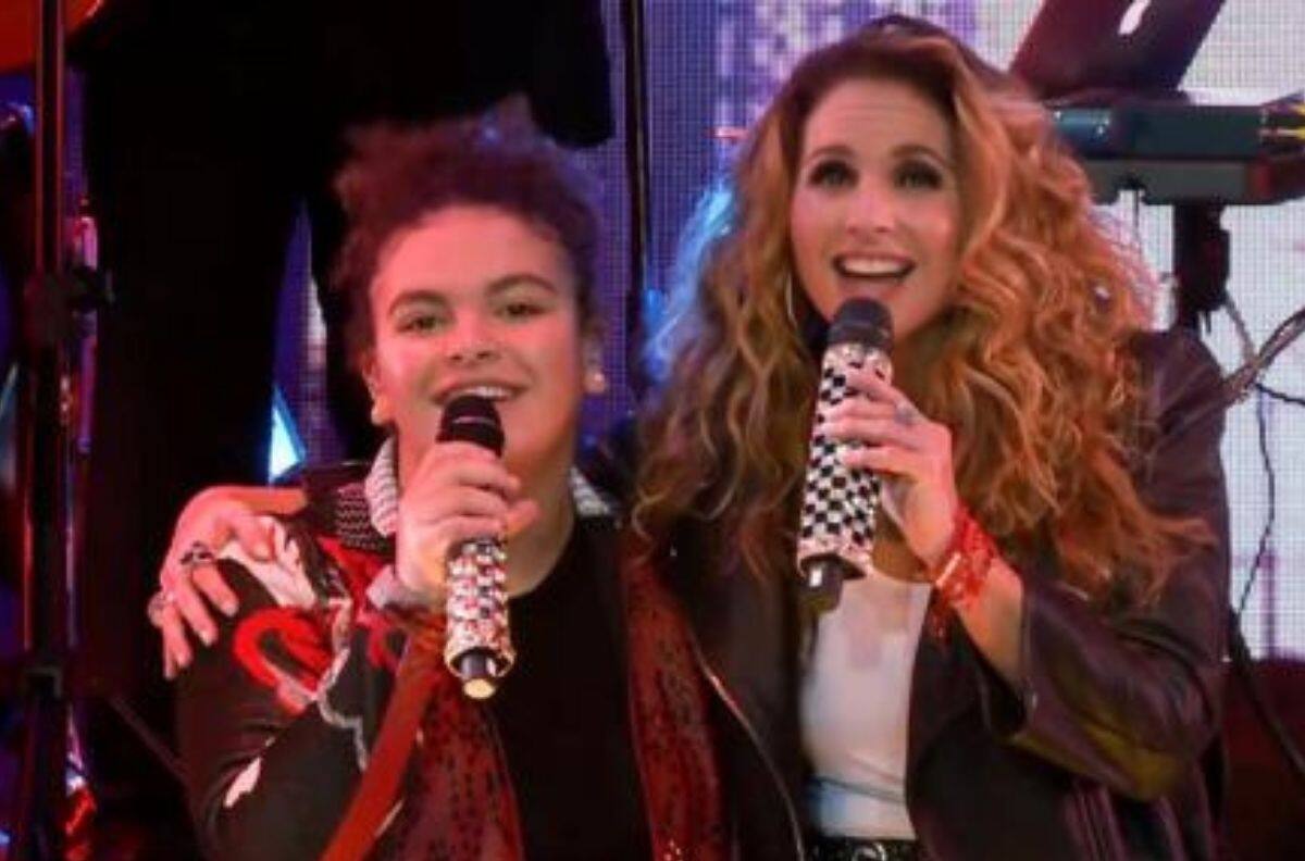 El tierno video de Lucerito Mijares bailando en un festival escolar frente a su mamá