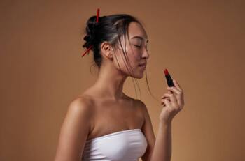 Estos son los tonos de labial que puedes usar en primavera y lucir fabulosa