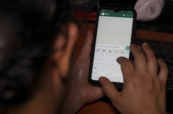 ¿Cómo borrar permanentemente tu cuenta de WhatsApp pero sin perder tus chats?